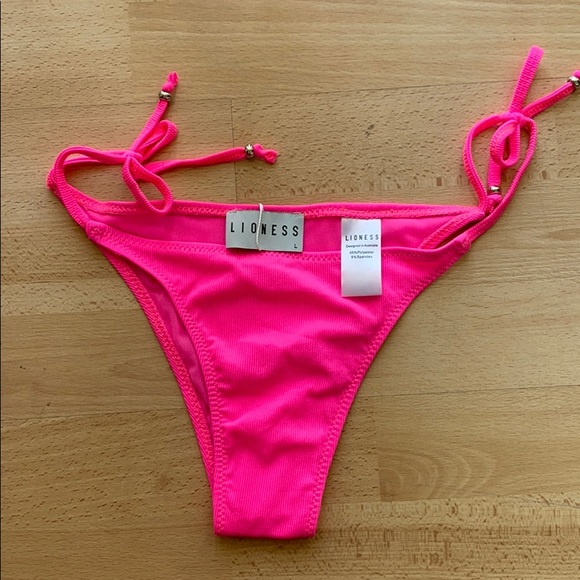 Lioness Other - NEON PINK BIKINI BOTTOM